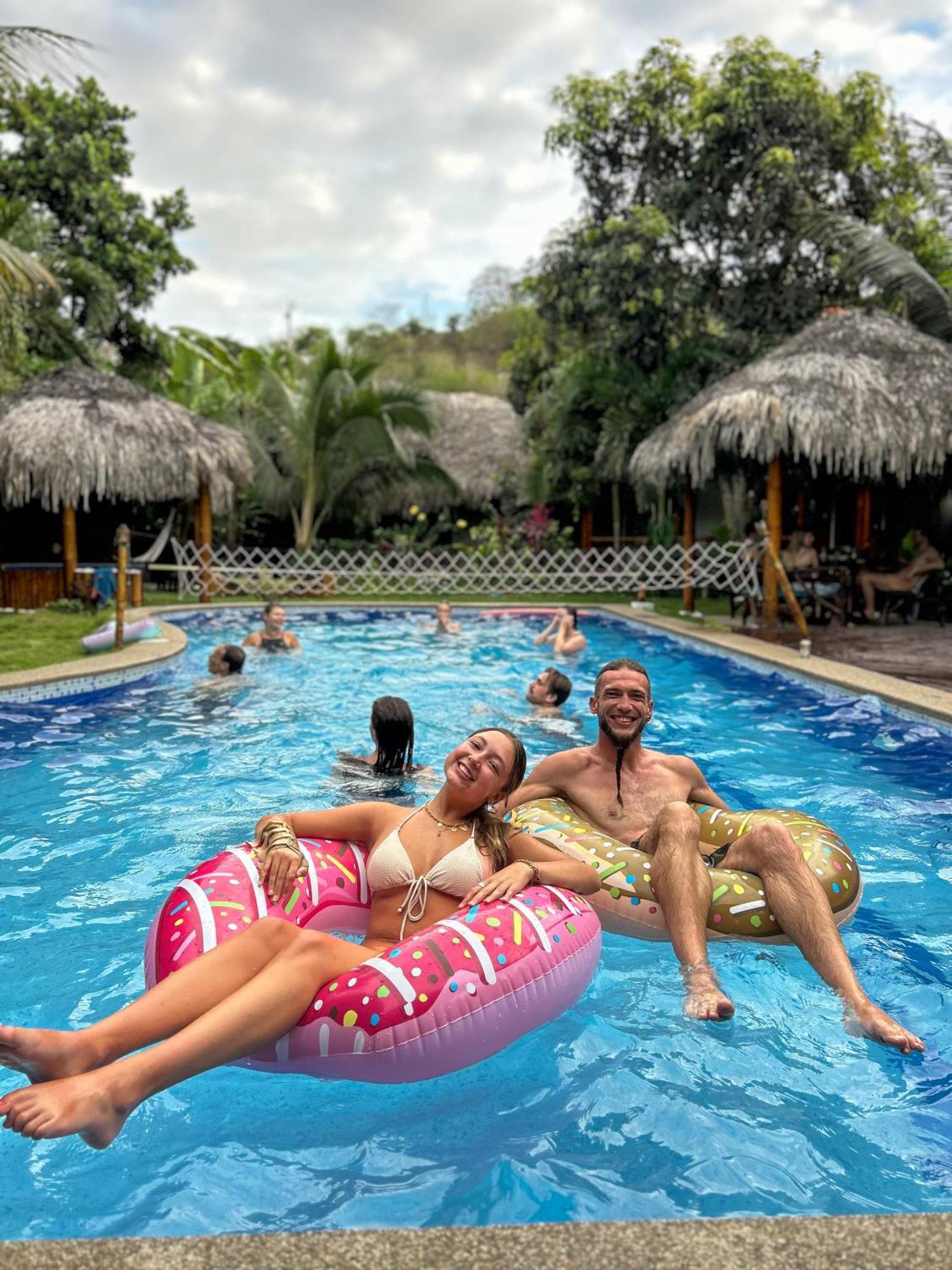 Montanita Cabanas Esterno foto