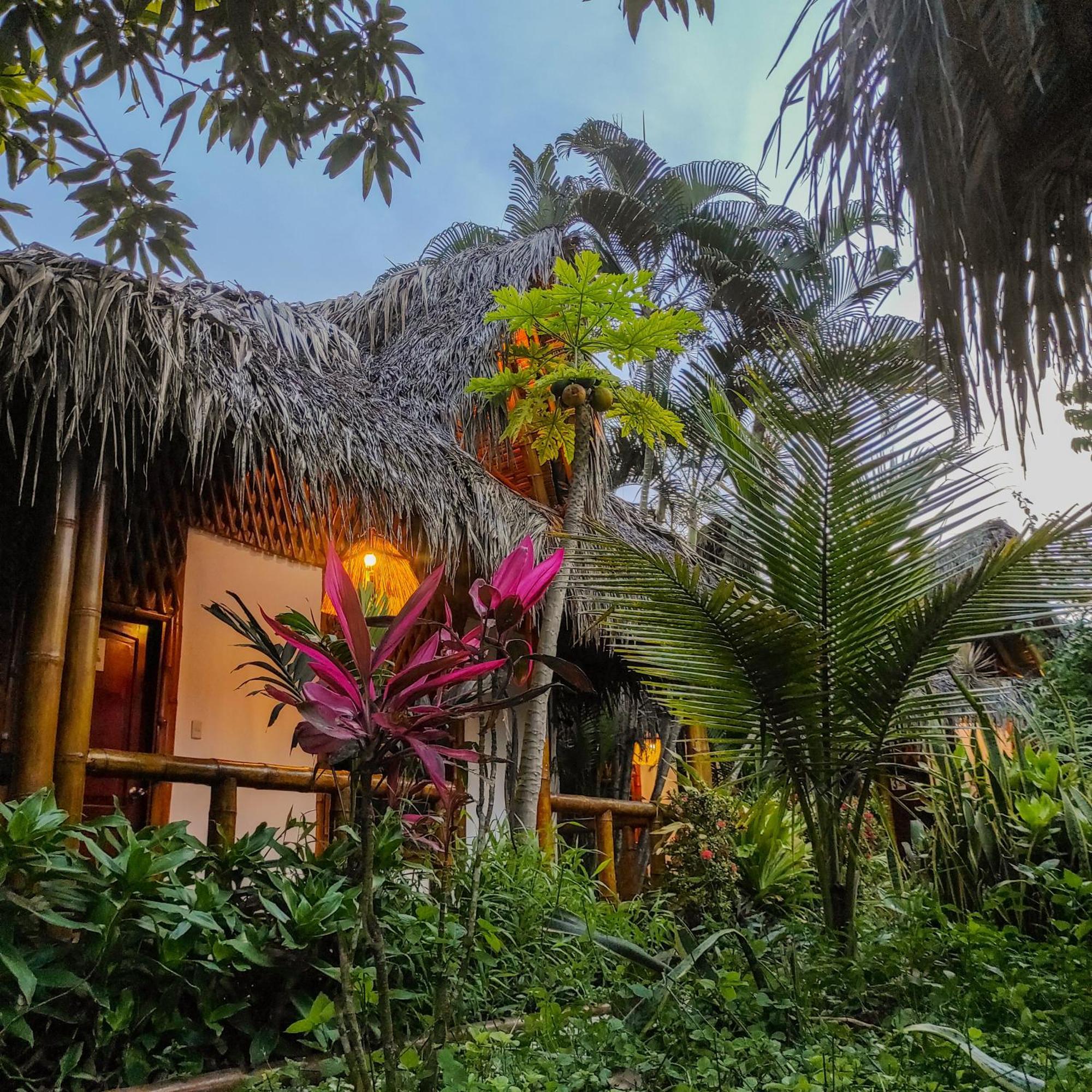 Montanita Cabanas Esterno foto